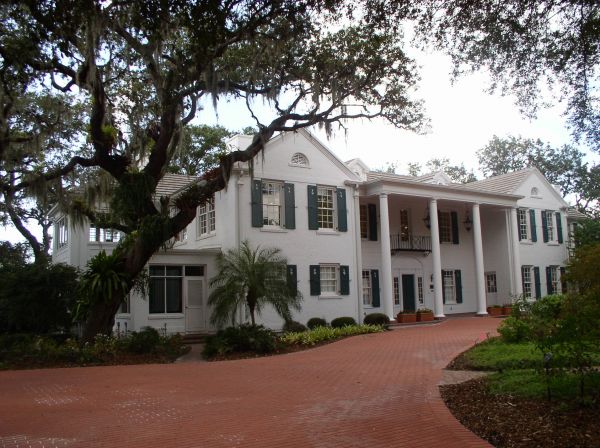Brick Driveway Building